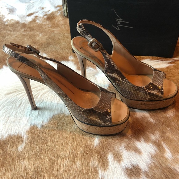 Giuseppe Zanotti Sandals - Picture 7 of 13